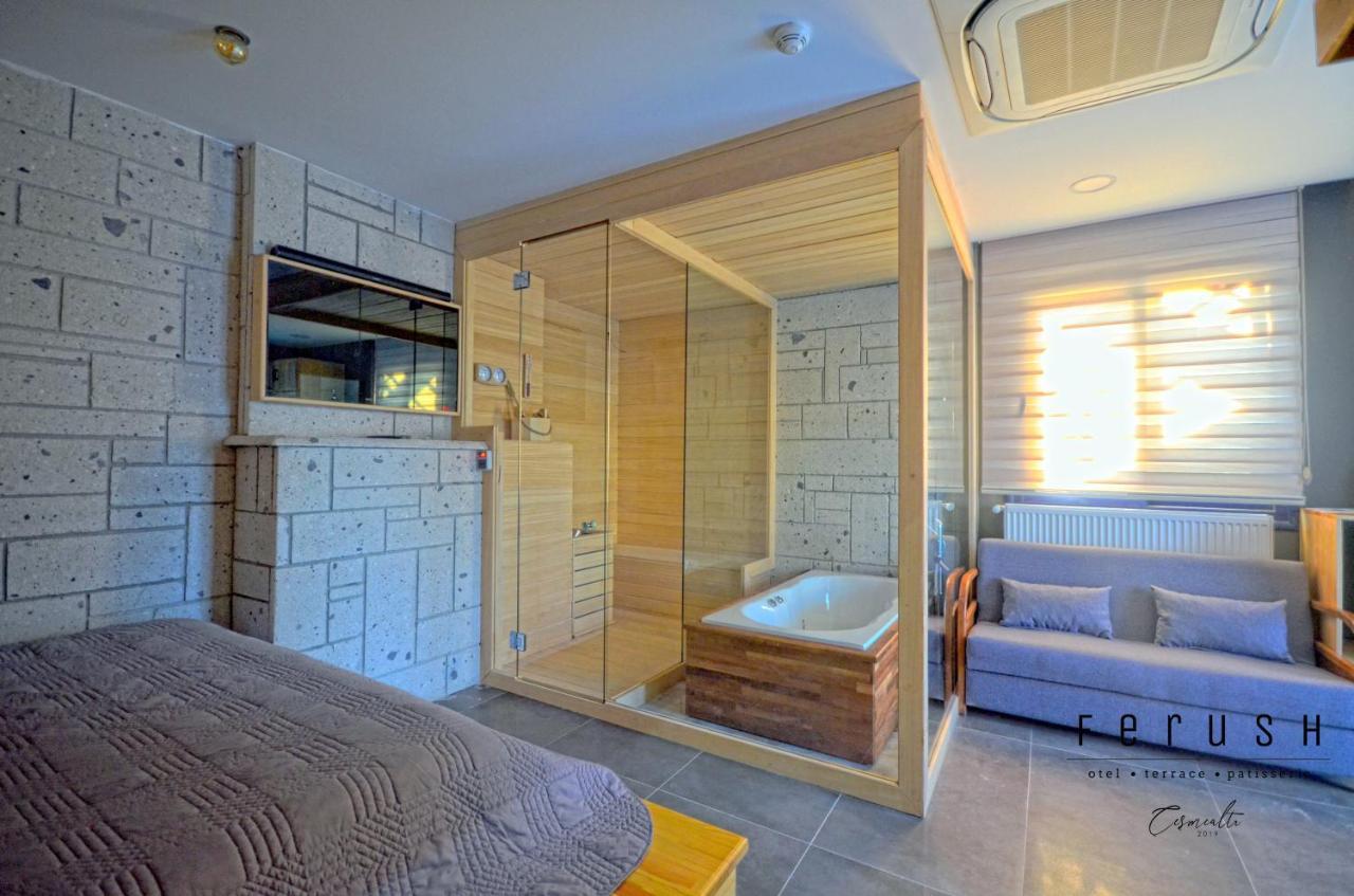 Ferush Boutique Hotel อูร์ลา ภายนอก รูปภาพ