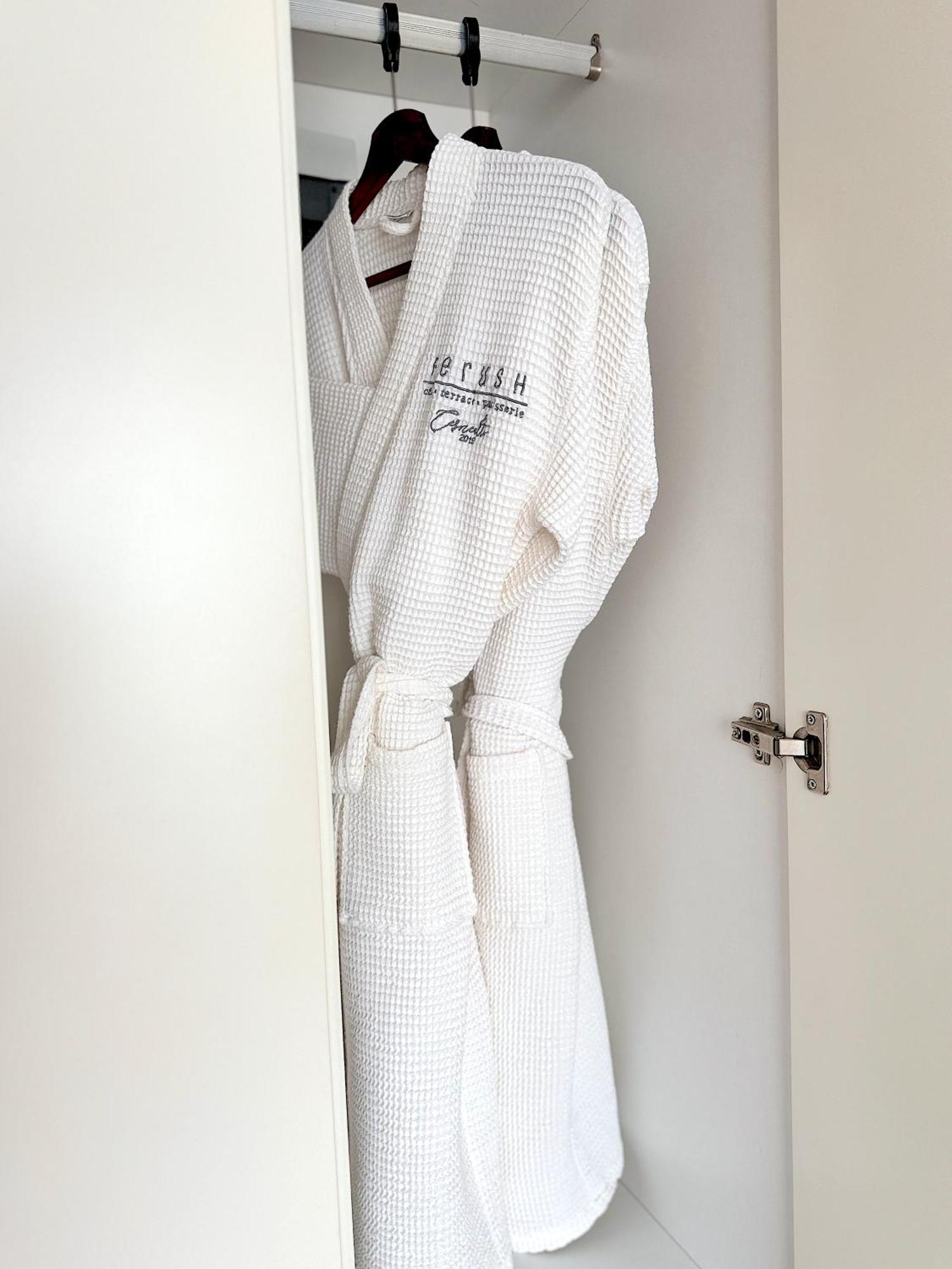 Ferush Boutique Hotel อูร์ลา ภายนอก รูปภาพ